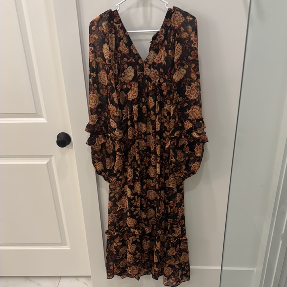Vestique Black and Brown Maxi Dress
